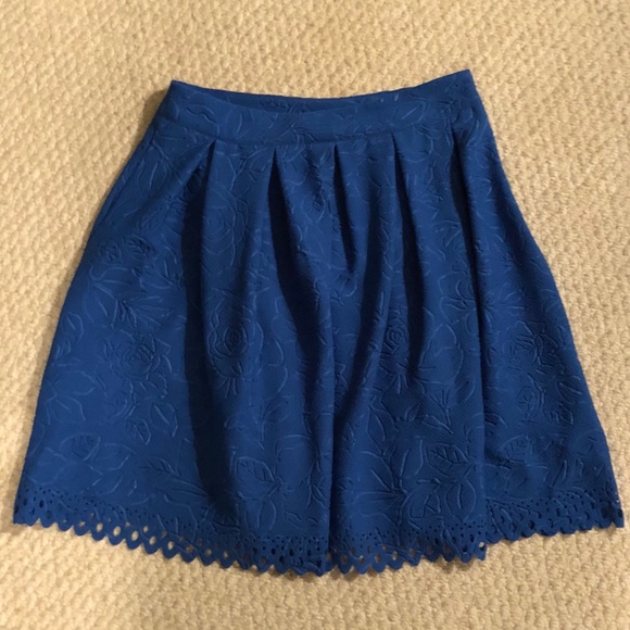 Francesca’s Skirt - Picture 2 of 3
